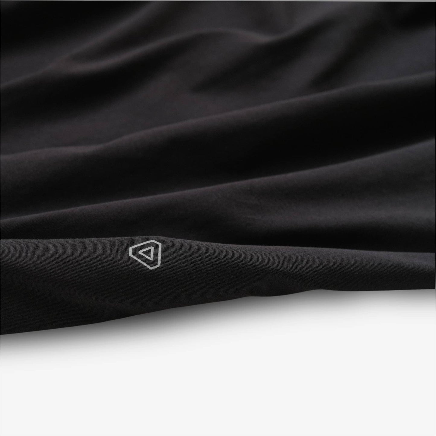 Grav Essential Crewneck Tee (Slim Fit)
